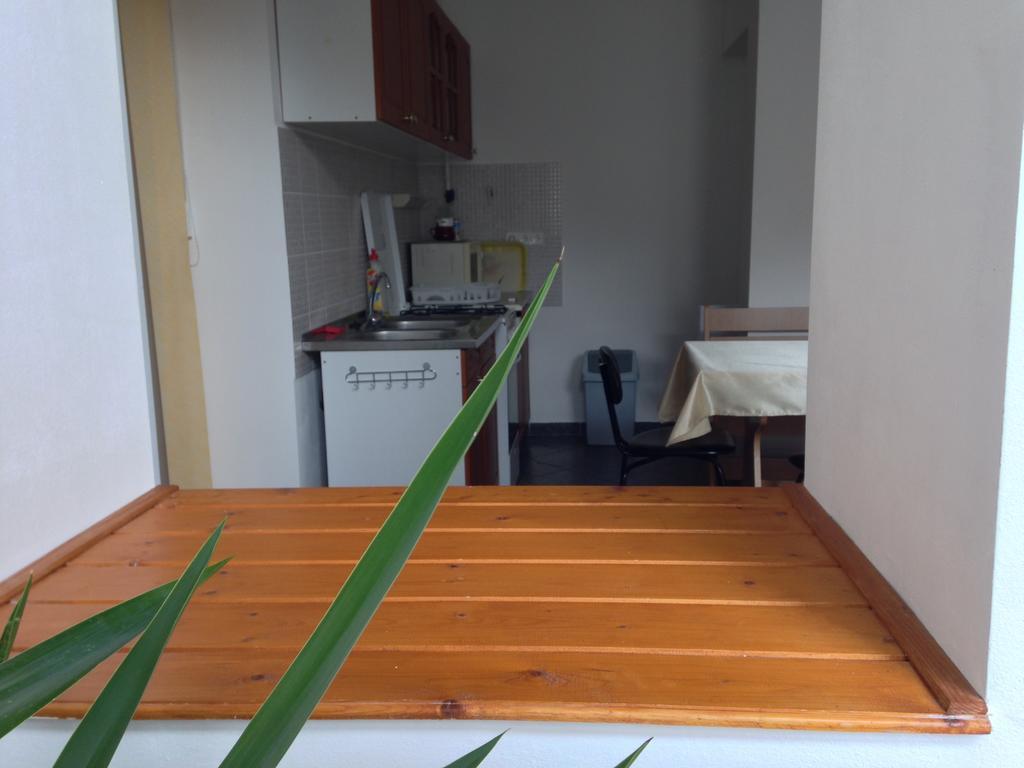 Petra Apartmanok Velem Bagian luar foto